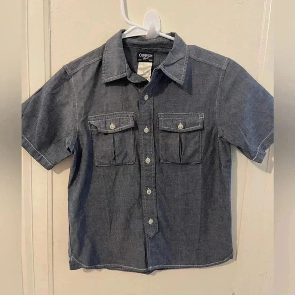 Very nice boy OshKosh B’gosh size 7 gray